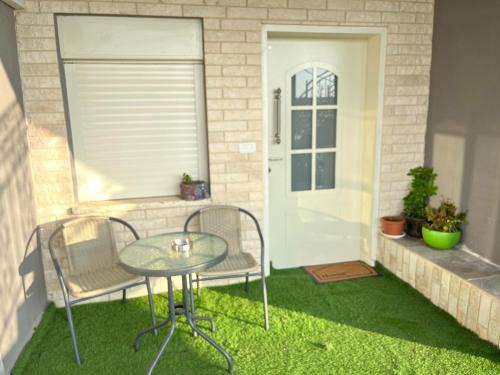 Ein Qiniyye Apartamento | צימר מעל העננים
