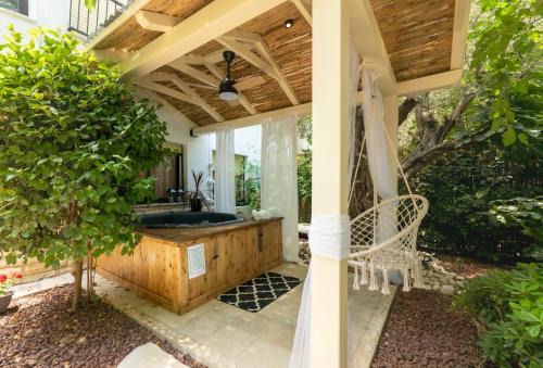 Kfar Vradim Casa | שניר 119 ובלאק דיימונד - סוויטות מדהימות לזוגות ומשפחות