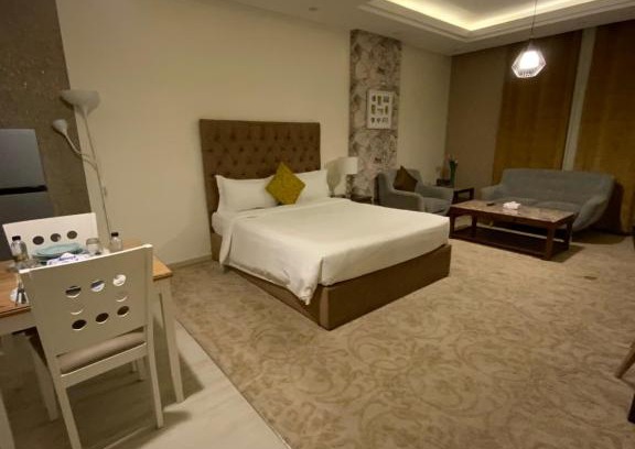 Al-Rawdah Apartamento | اسكان الربيع استديو