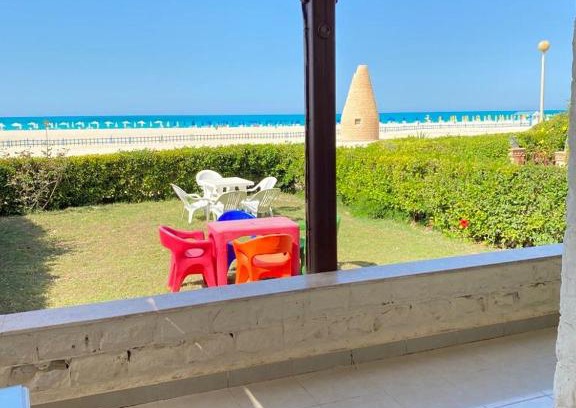Marina El Alamein Chalet De Esquí | اول صف على البحر مارينا العلمين الساحل الشمالي 0إ