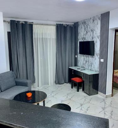 Al-Manasrah Apartamento | بورتو سعيد شاليه غرفتين وصاله