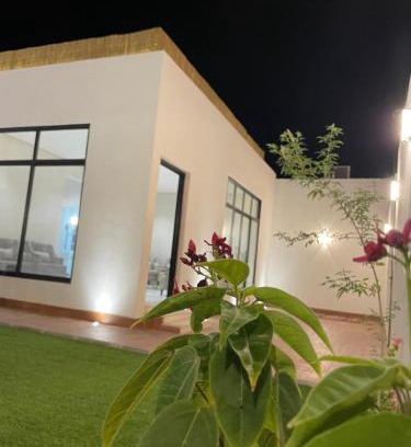 Buraydah Chalet De Esquí | شالية بمسبح وغرفة نوم سانسا