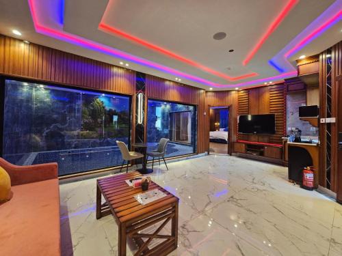 Al Shuqaiq Casa | شاليهات لافندر فلور الشقيق