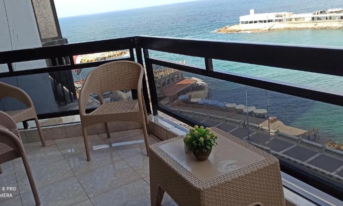 Ar-Raml 1 Apartamento | شقةفاخرةبجليم على البحر مباشرة