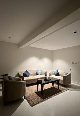 Al Kharj Apartamento | شقة جديدة صالة وغرفة نوم مع إدخال ذاتي مستقل