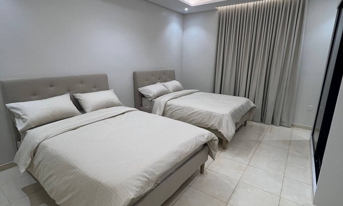 As Salamah Apartamento | شقة رووف ٣ غرفة مع خصوصية تامة