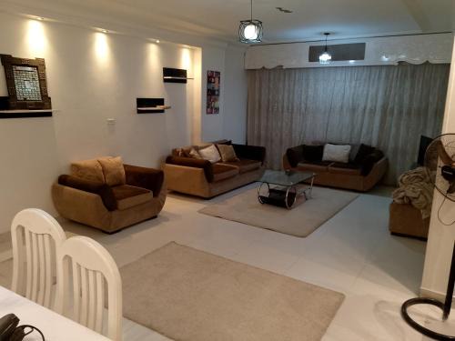 Ain Schams Apartamento | شقة مفروشة في الالف مسكن
