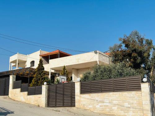 Jerash Apartamento | شقق الياسمين