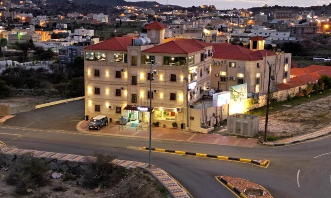 Al Namas Apartamento | شقق دانة ليالينا المخدومه