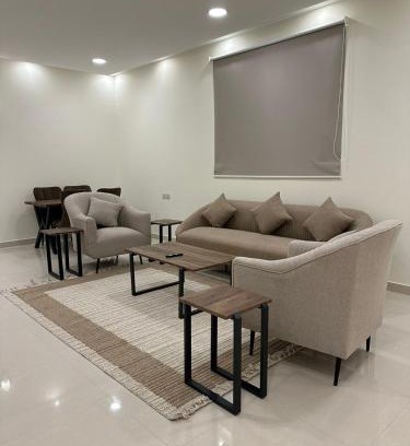 Unaizah Apartamento | شقق فايا