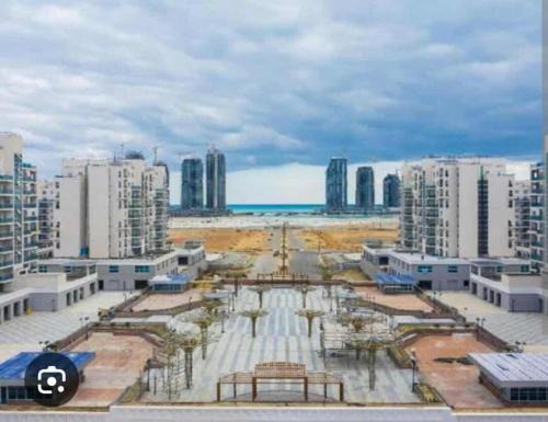 Al Alamayn Apartamento | شقه فندقيه الداون تاون العلمين الجديده بجوار بالم هيلز والابراج