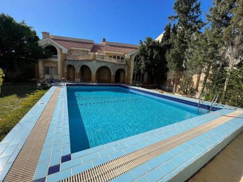 Borg el Arab Complejo | فيلا عائلات فقط Families only - سيدى كرير Sidi Krir - خارج القرى السياحية Outside tourist villages- حديقة خاصة مستقله ومسبح خاص مشترك Private Garden-Shared Pool