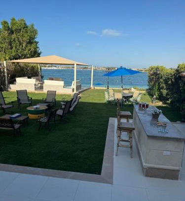 Marina El Alamein Villa | فيلا فاخرة بشاطئ خاص وإطلالة ساحرة على البحيرة