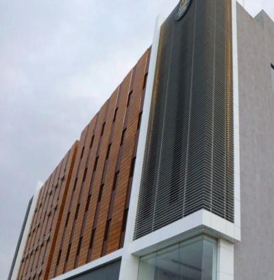 Khamis Mushait Hotel | قولدن سكوير طريق الرياض Golden Square Riyadh Road