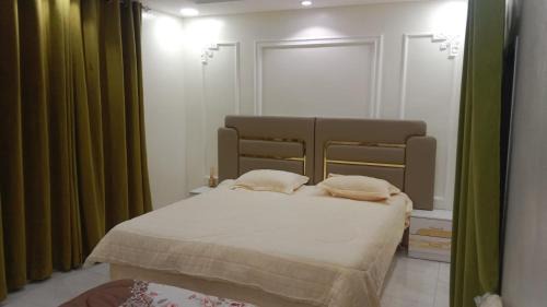 Ash Sharqiyah North Governorate Casa | مزرعة نحل العسل