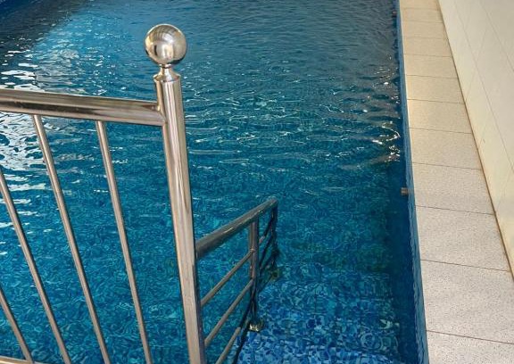 Al-Hofuf Chalet De Esquí | منتجع اللحظة الجميلة
