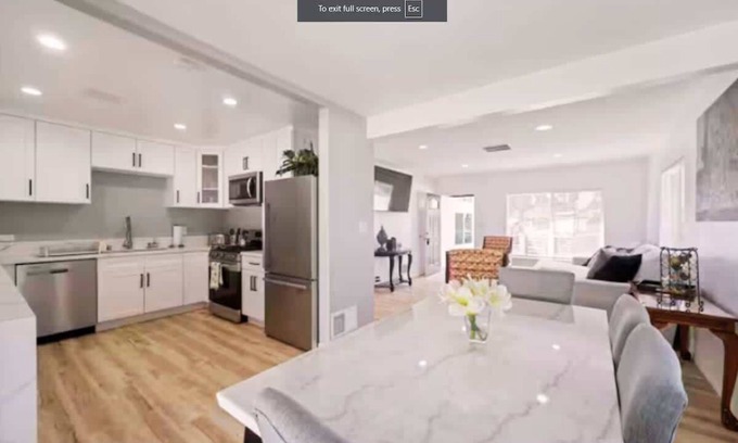 Winnetka Casa | ৎ୭ Los Angeles Glamour Home ৎ୭Pool, Games, Jacuzzi &more
