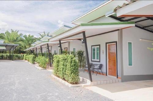 Sichon Complejo | กาลครั้งหนึ่ง @ สิชล รีสอร์ท (Once upon a time@Sichon Resort)