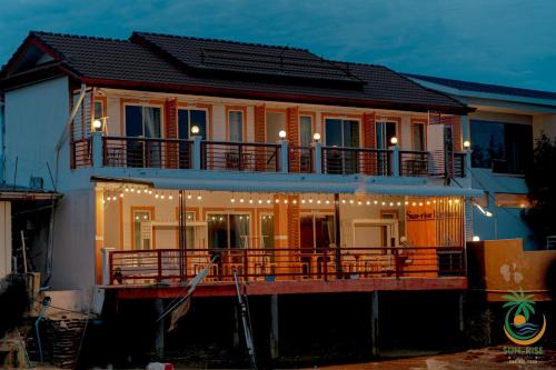 Koh Lan Casa | ซันไลท์ เกาะล้าน sun rise kohlarn