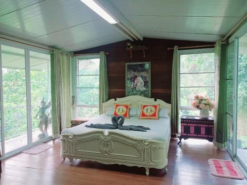 Mae On Casa | บาล์มมี่ไฮด์เอาท์ คาเฟ่&โฮมสเตย์