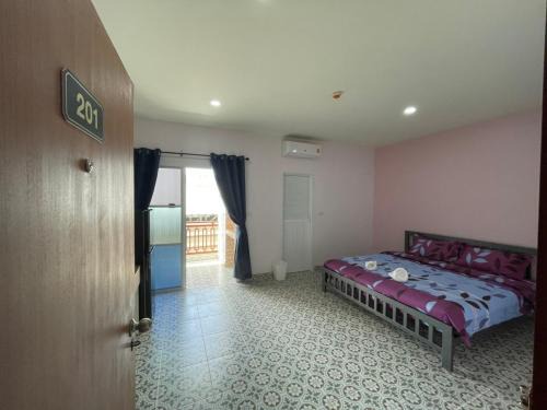 Thep Kasattri Apartamento | บ้านบัว เมืองใหม่ Baanbua Muangmai