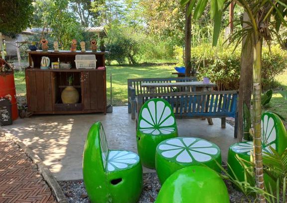 Nong Phlap Casa | บ้านพักคุณยายเขียว