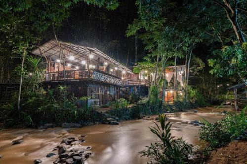 Chiang Dao District Casa | บ้านระเบียงน้ำ แม่แมะ