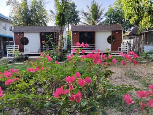 Nong Khai Chalet De Esquí | บ้านวสุธันย์ฟูจิมินิมอล