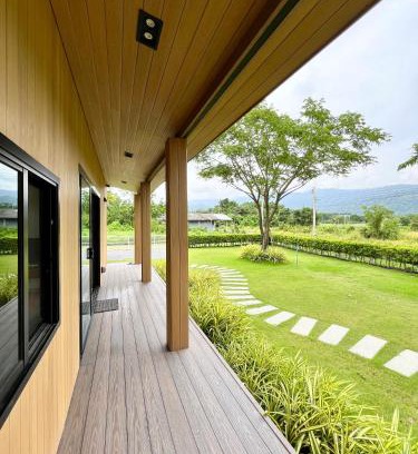 Ongkharak Casa | บ้านเขาล้อมนครนายก Baan Khao Lom