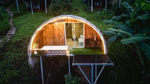 Mae Taeng Chalet De Esquí | บ้านแคปซูล Capsule house