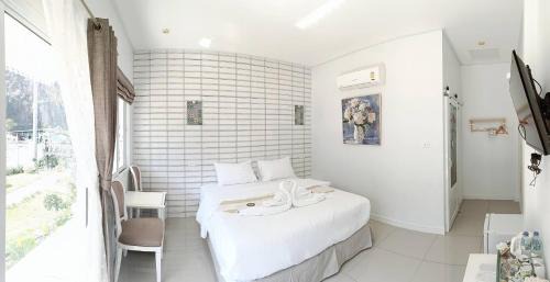 Noen Maprang Casa | รักเขาแอนด์บ้านมุง