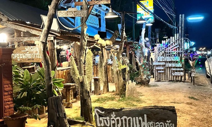 Kanthararom Casa | รีสอร์ทบ้านสวนครูเลอทัย
