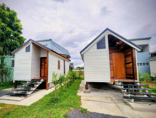 Manorom Casa | สบาย รีสอร์ท หางน้ำสาคร