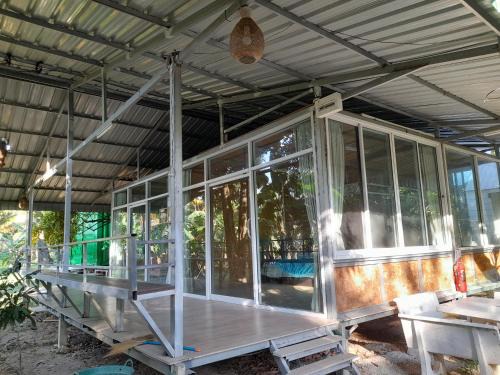 Ratchaburi Casa | เคียงคลองโฮมสเตย์(สวนโควินท์)