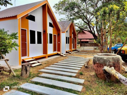 Somdet Apartamento | แอทโฮมไร่พอดี รีสอร์ท At home raipordee resort