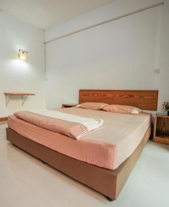 Chanthaburi Hotel | โรงแรมบ้านสวน ฟ้าใส