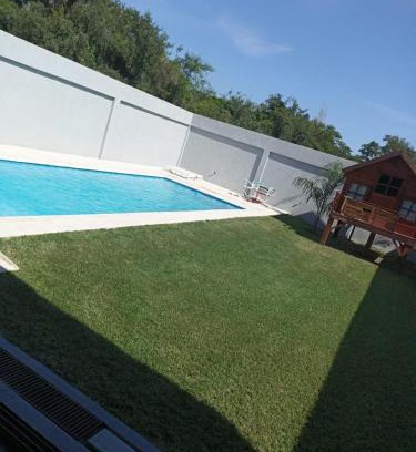 Villa Ramallo Apartamento | ვႷჿʇⴝꞁƂϨȢʇ Casa quinta con quincho y pileta, Equipada Completa, con Cochera Doble, 3Habit 2baños, para 7-8 Personas, Alquiler Temporal Ramallo- San Nicolás, WHATSAP AL ვႷჿʇⴝꞁƂϨȢʇ, CONSULTAR PARA RESERVAR EN PRIV