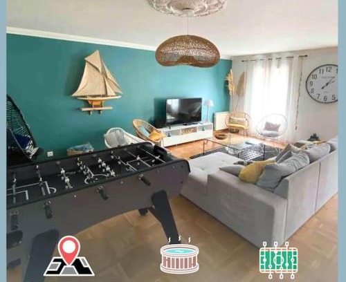 Aytre Apartamento | ღ L'Escale bleu Villa avec Jacuzzi et Baby-foot