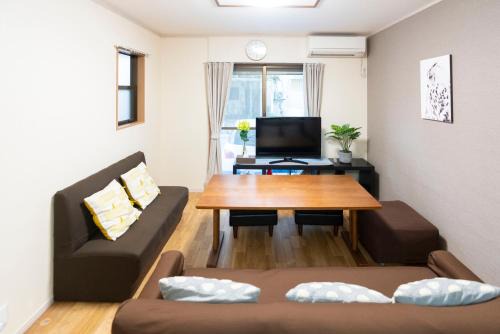 Naka Ward Apartamento | アンドシェア 名古屋栄エリアの4LDK100平米 最大12名まで一軒家貸切 無料駐車場付 and SHARE