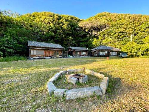 Otsuki Casa | ビーチ付きのプライベートスペースで海水浴して焚き火やバーベキューが楽しめる1日1組貸切宿