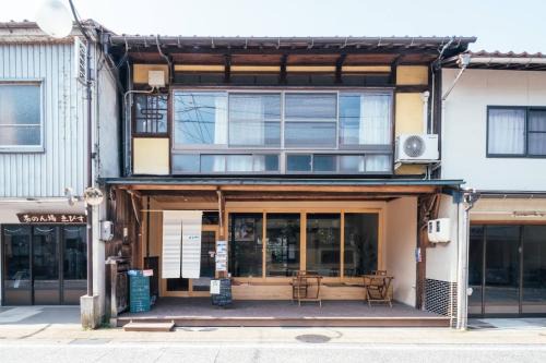 Unnan Casa | フロント無人管理 コワーキング付き古民家ゲストハウス チェックイン対応不要