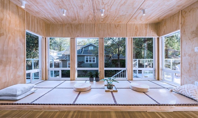 West Side Casa | 三本の木の別荘 Three-tree Villa — Your Home in Vancouver