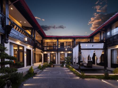 Dayan Old Town Casa | 丽江云慕晚民宿
