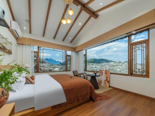 Dayan Old Town Casa | 丽江古城四方街漫山观景民宿
