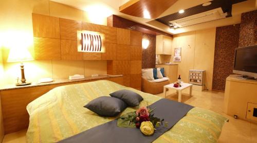 Nishikoiwa Hotel | 井原商事ハートランド井門