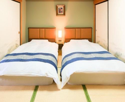 Kofu Hotel | 京水荘