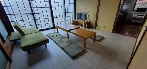 Tsuru Apartamento | 便利なまちなか暮らしができる らくやまハウス