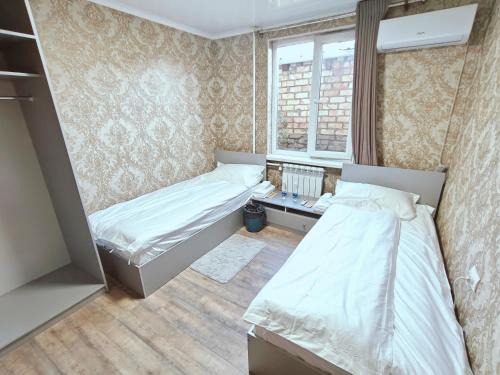 Sverdlov District Cama Y Desayuno | 光哥民宿