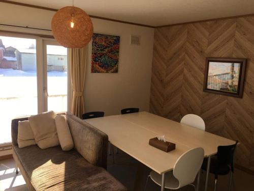 Naganuma Apartamento | 千歳空港まで30分/Casa Cotaro(カーサ・コタロ)/最大8名まで宿泊可能/近隣飲食店多数有