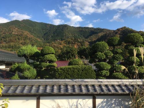 Tsuru Casa | 古民家ガーデン 山あり [新宿 80分/富士山 30分 ： 中庭BBQ, 焚き火, ドッグラン]